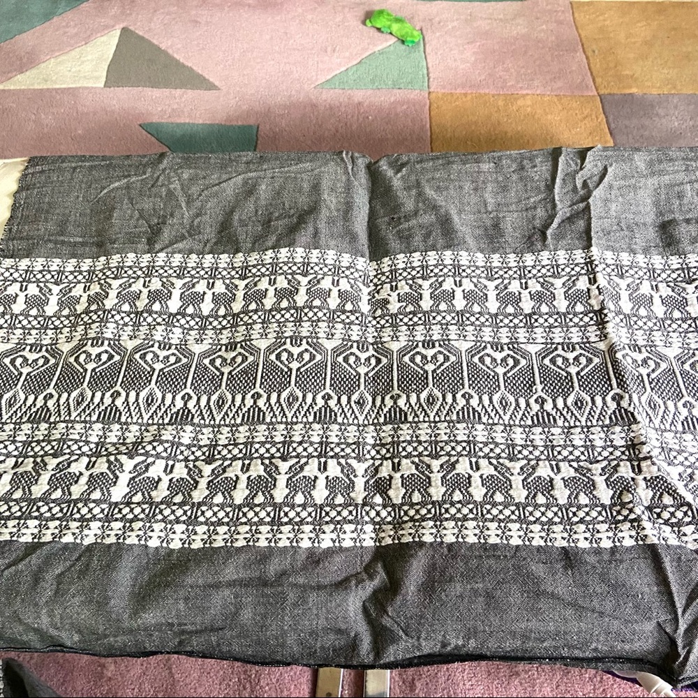2 small embroidered table cloths square fabric gray good condition